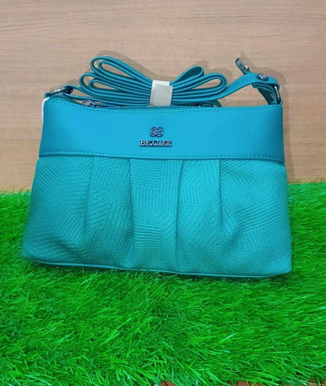 sling-bag-green_5_ sling bag green - Image 1
